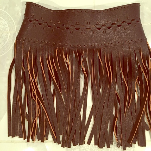 2 Faux Leather Fringed Belt 33” Long One Tan One Brown Almost New‼️🔥❤️🔥 - Picture 5 of 6